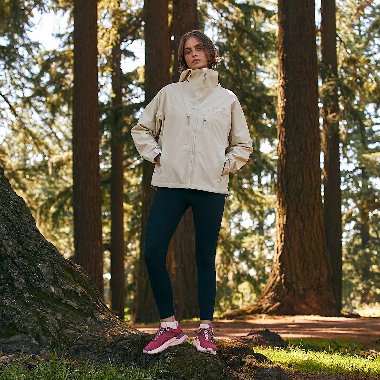 Women's Motion Access Low Lace-Up Sneaker