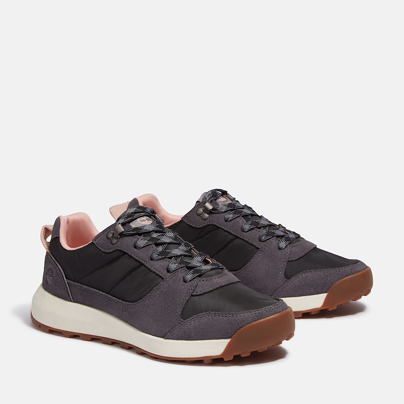 Women's Retro Swift Low Lace-Up Sneaker - 4