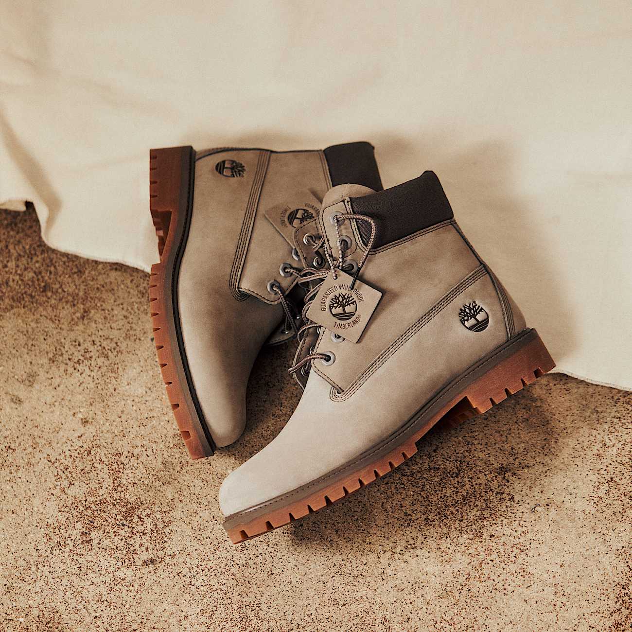 驚きの安さ Men's Timberland® Heritage 6-Inch Waterproof Boot 靴