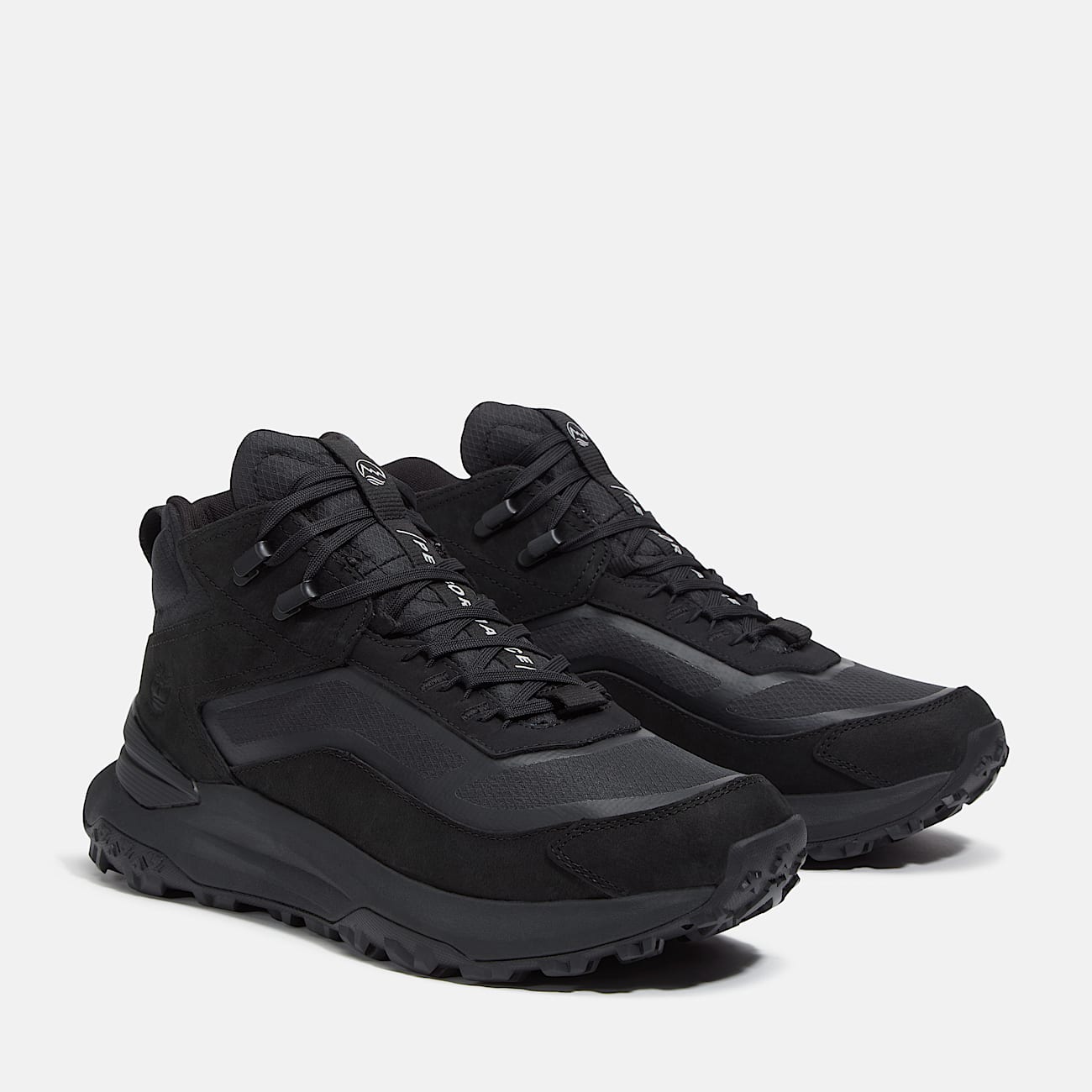 Men's Motion Access Mid Lace-Up Waterproof Sneaker - 6