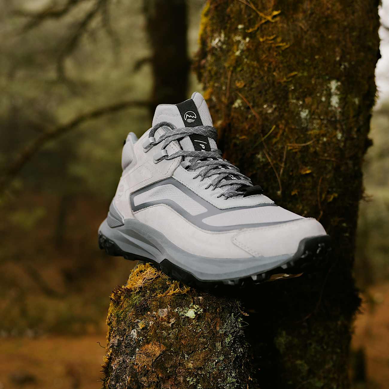 Men's Motion Access Mid Lace-Up Waterproof Sneaker - 2