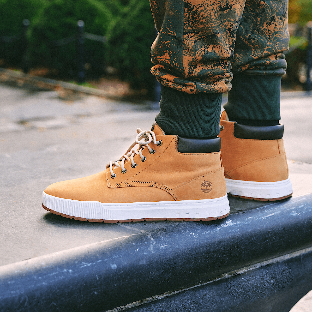Men s Maple Grove Leather Chukka