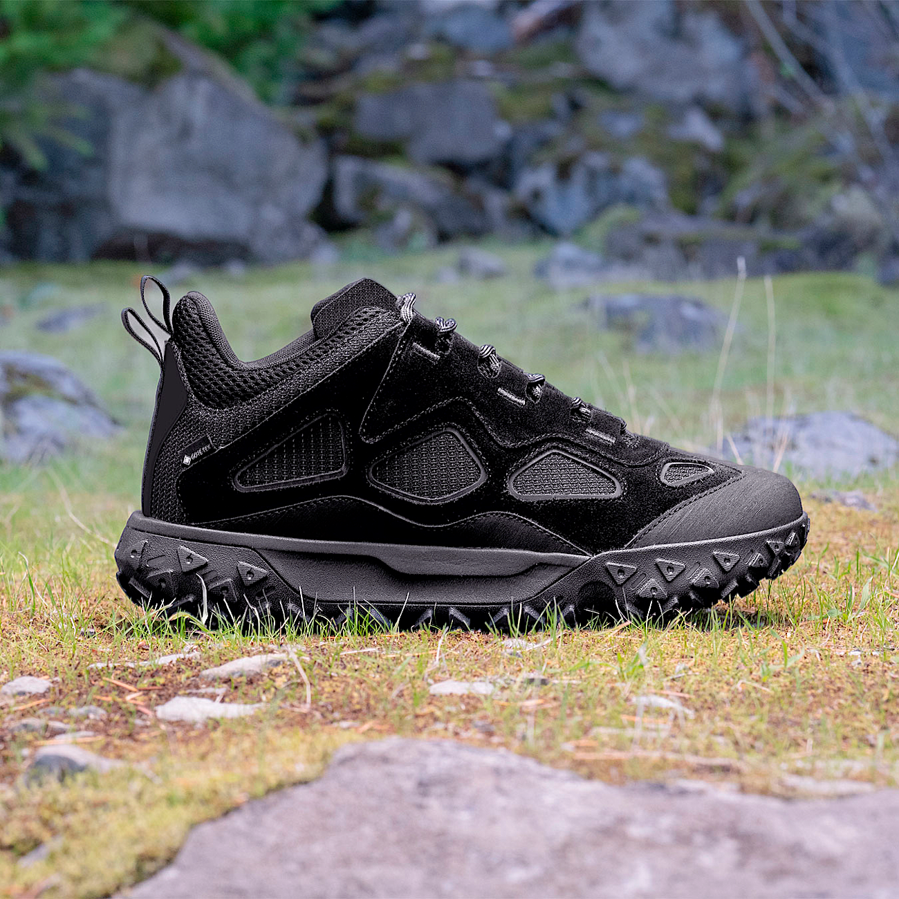 Cheap hiking sneakers best sale
