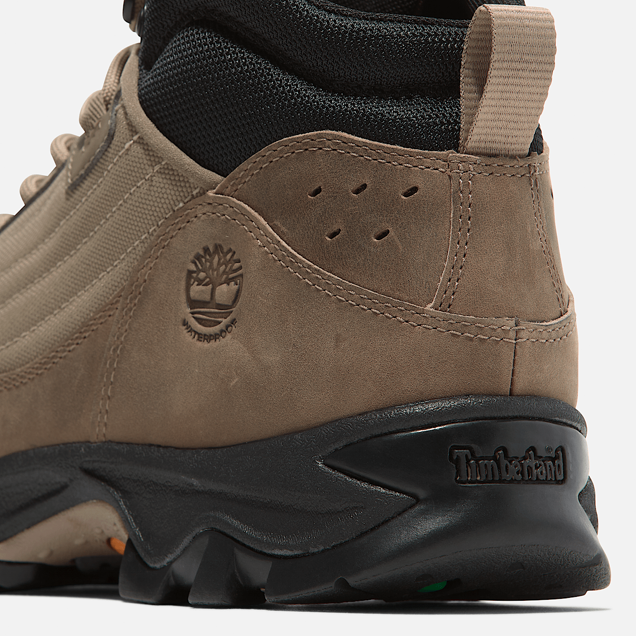 Men s Mt. Maddsen Mid Lace Up Waterproof Hiking Boot