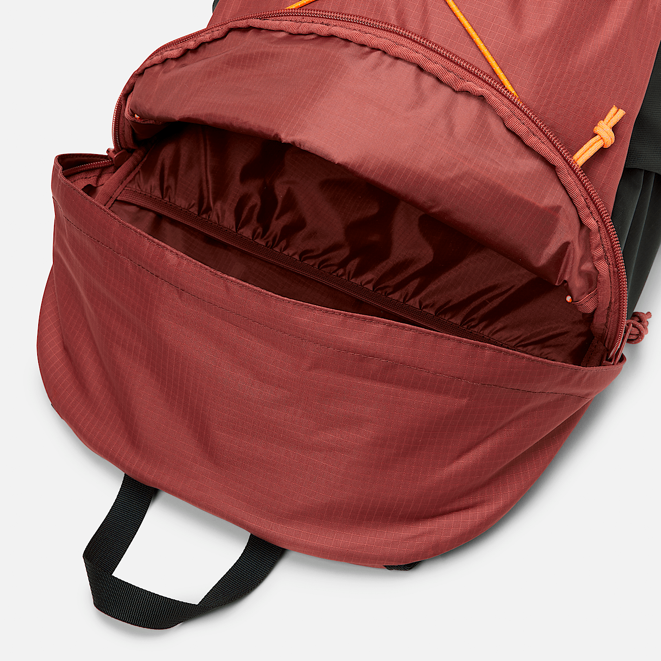 22 Liter Performance Hiking Backpack