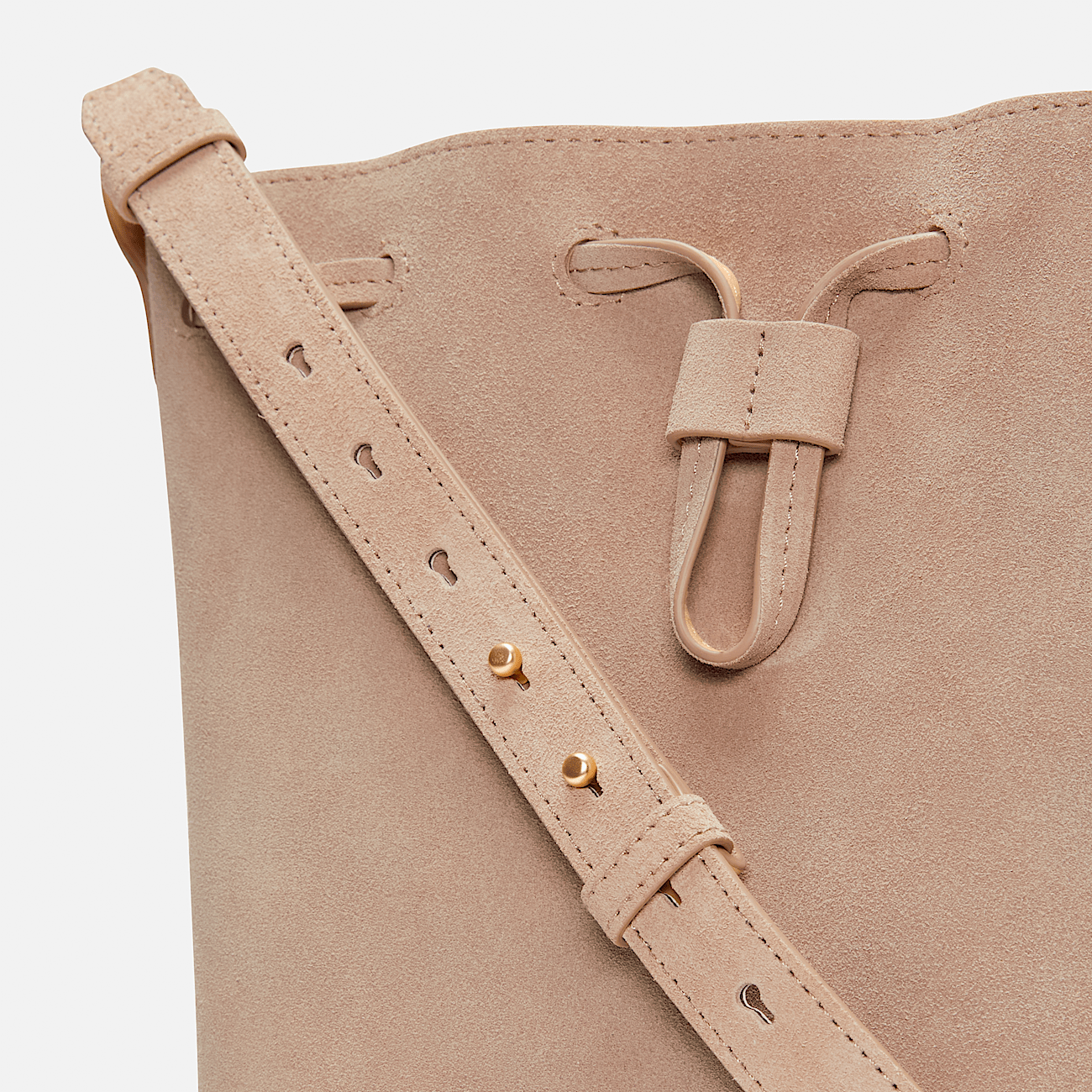 Timberland Women s Tuckerman Leather Bucket Bag in Taupe gray