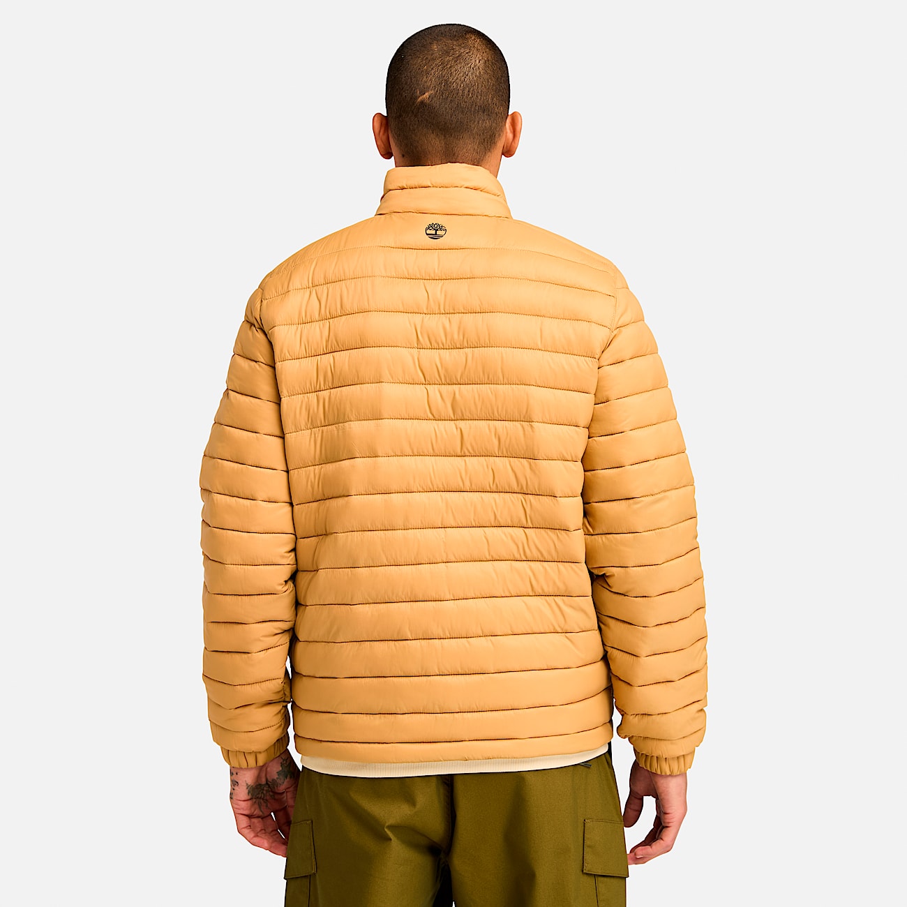 Durable jacket outlet