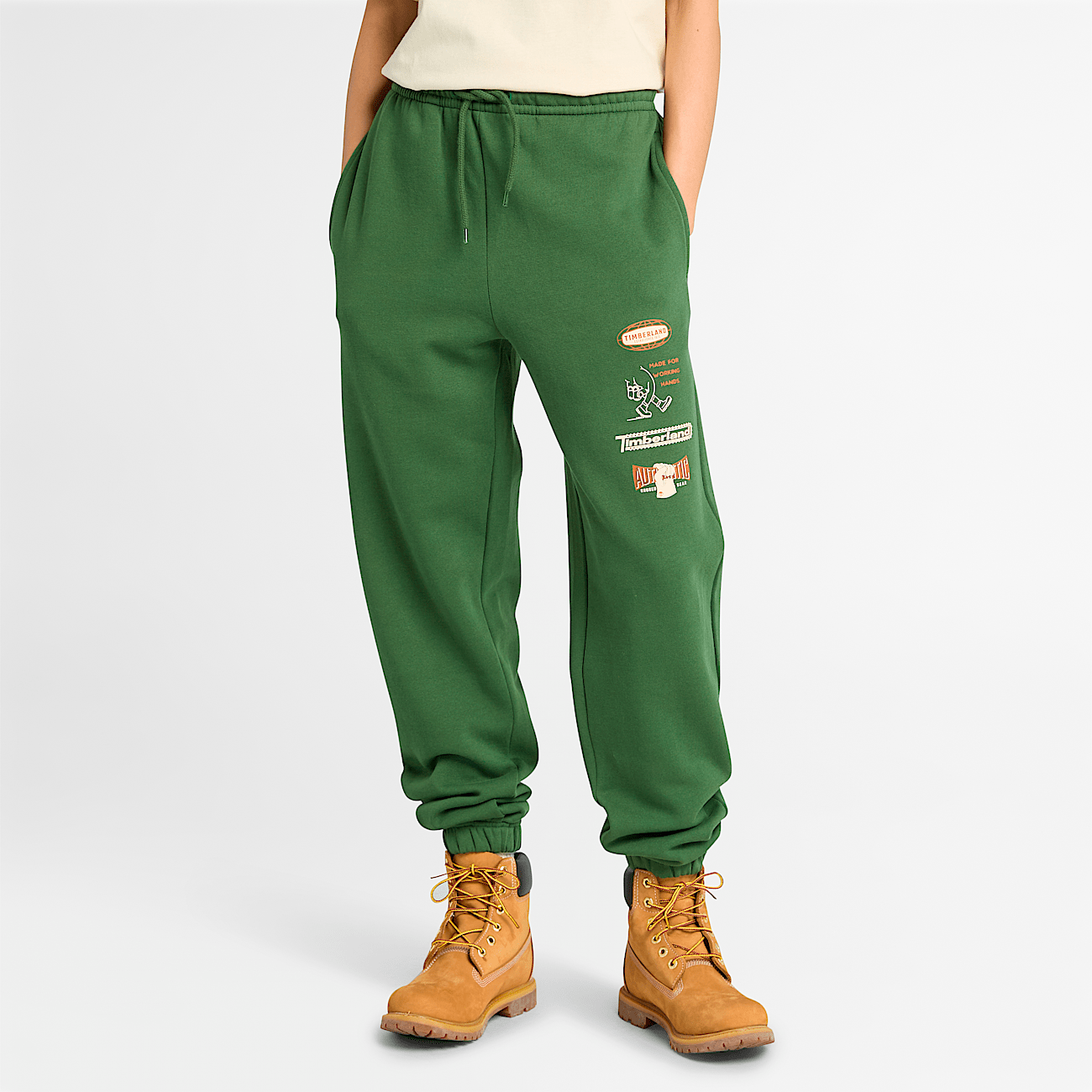 Timberland Made For Working Graphic Sweatpant in Blk forest grn