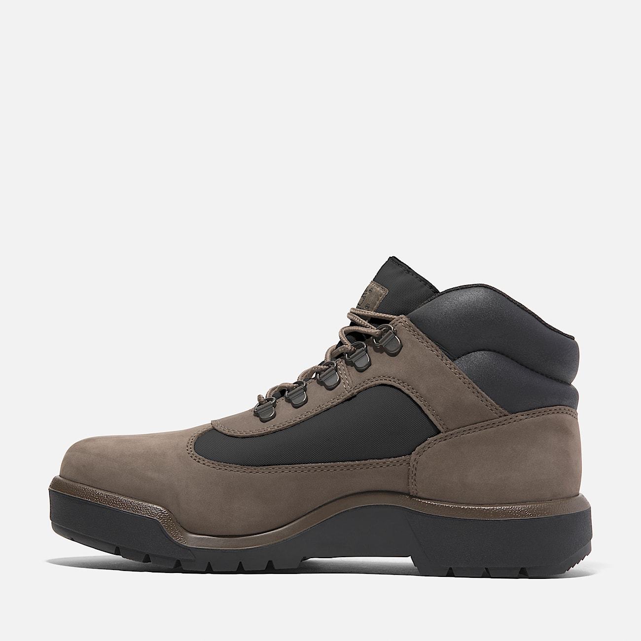 Timberland Men s Field Boot Mid Lace Up Waterproof Boot in Md brn nubuck
