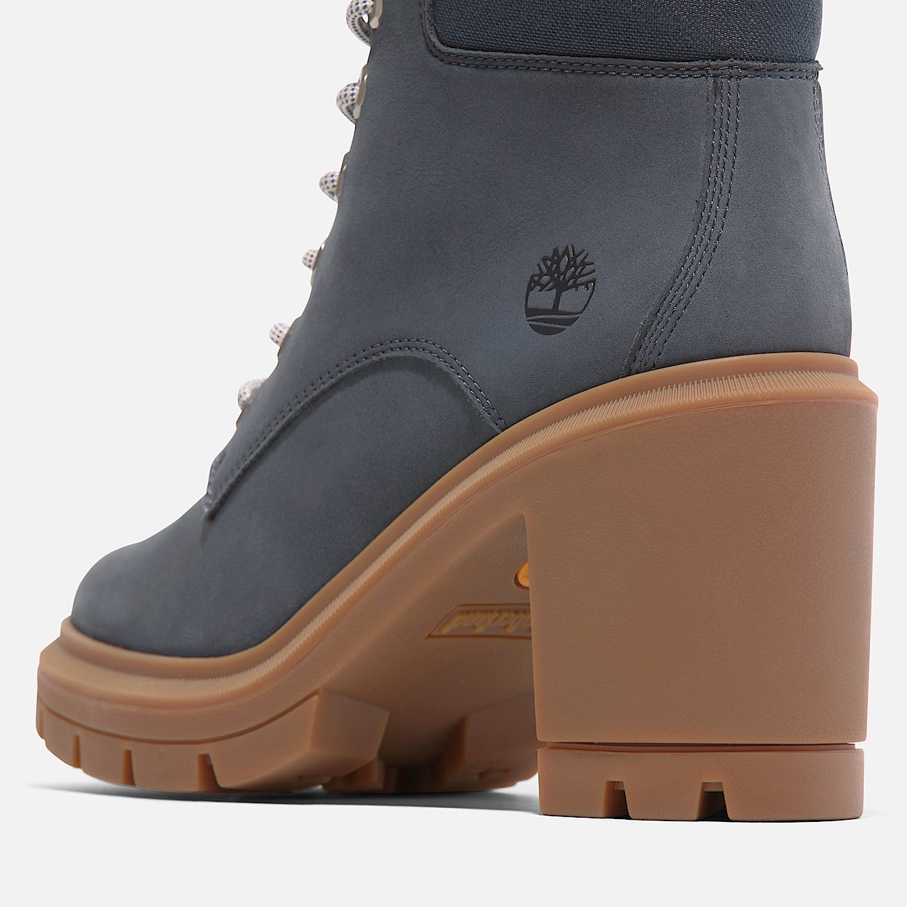 Women's Allington Heights Mid Lace-Up Boot
