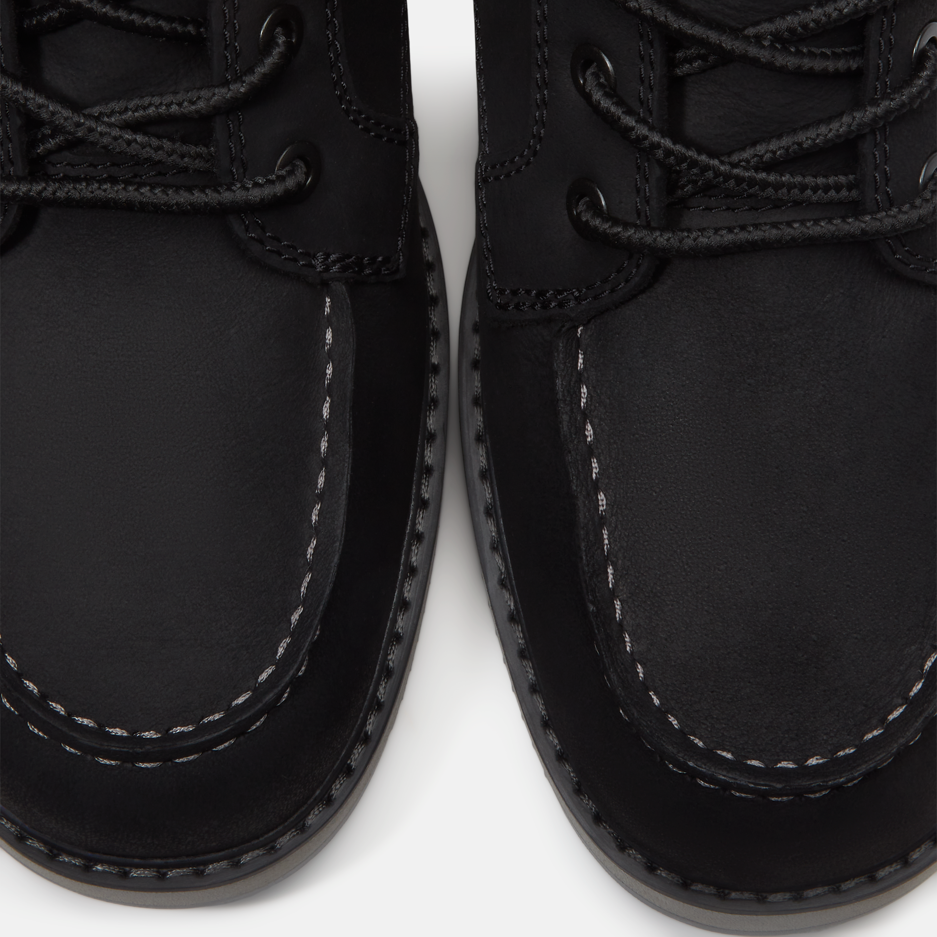 Men's Redwood Edge Moc Toe Chukka Boot