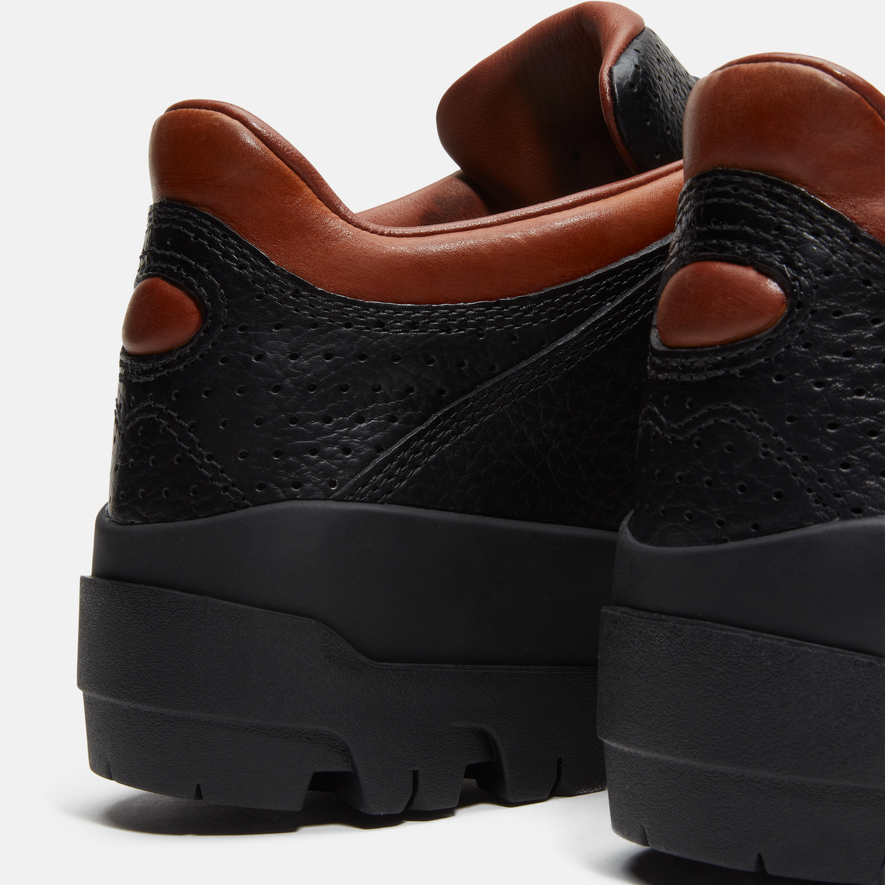 Men's World Hiker Low with GORE-TEX Membrane