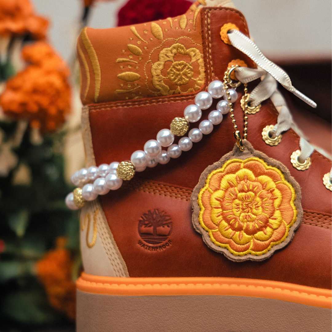 Women's Stone Street Platform Día de Muertos 6-Inch Waterproof Boot